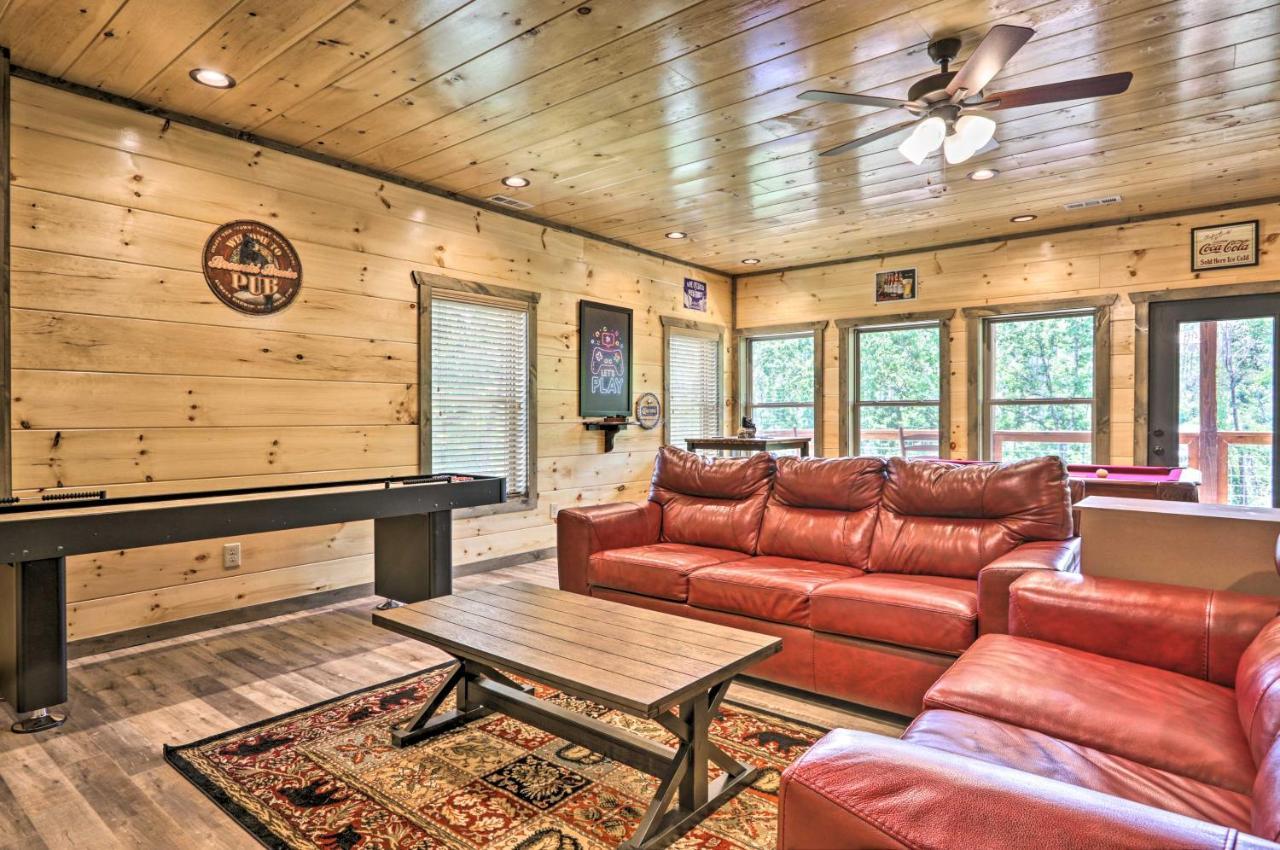 Modern Cabin With Hot Tub And Game Room In Gatlinburg! מראה חיצוני תמונה