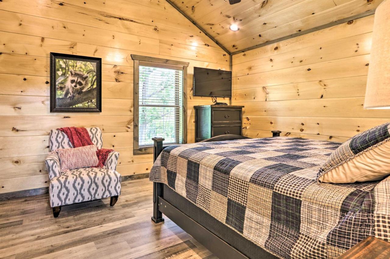 Modern Cabin With Hot Tub And Game Room In Gatlinburg! מראה חיצוני תמונה