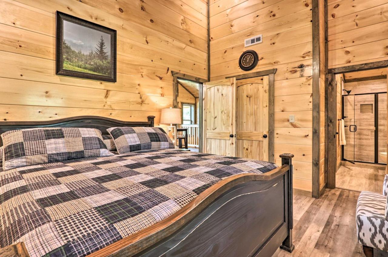 Modern Cabin With Hot Tub And Game Room In Gatlinburg! מראה חיצוני תמונה